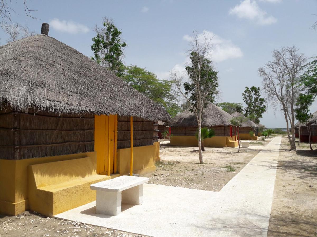 Campement Hakuna Lodge Mar Lodj Екстериор снимка