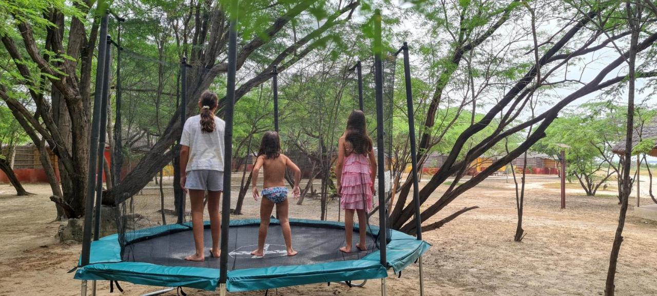 Campement Hakuna Lodge Mar Lodj Екстериор снимка